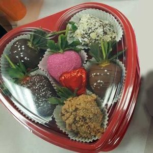 Chocolate covered strawberries 6 pack